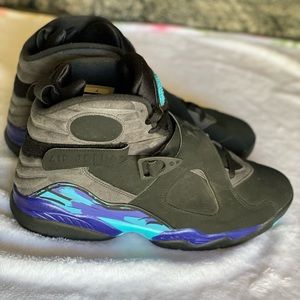 Aqua 8s